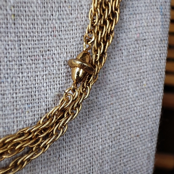 MONET Signed Gold Tone Plated Acorn Extra Long 54" Vintage Chain Necklace - Picture 4 of 6